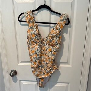 CUPSHE Floral One-Piece Swimsuit